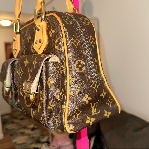 Louis Vuitton Classic Monogram Manhattan PM Handbag - Picture 2 of 7